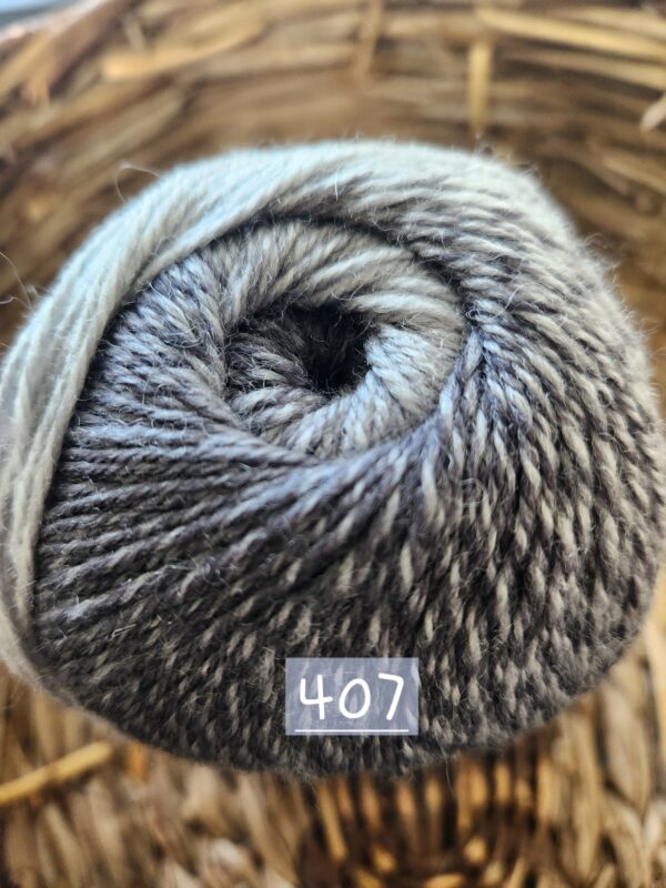 Mandala 4ply - Image 7