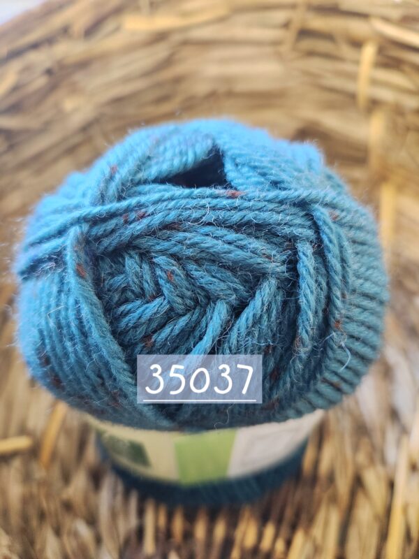 Loyal Tweed 8ply - Image 6