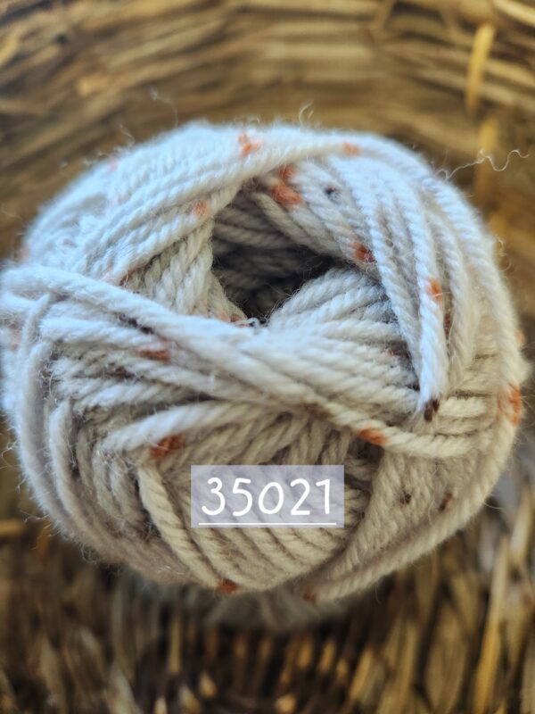 Loyal Tweed 8ply - Image 3