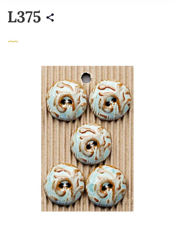 5 Buttons per card. Garden Themed - Image 11