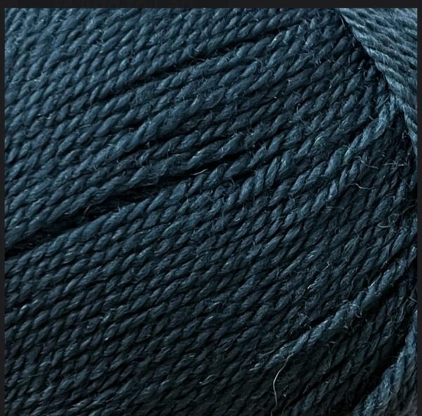NZ Merino 8ply - Image 3